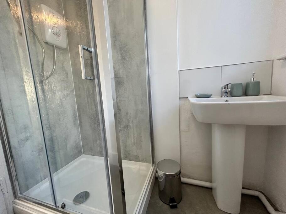 Radiant Accommodation Manor Lane Plymouth Luaran gambar